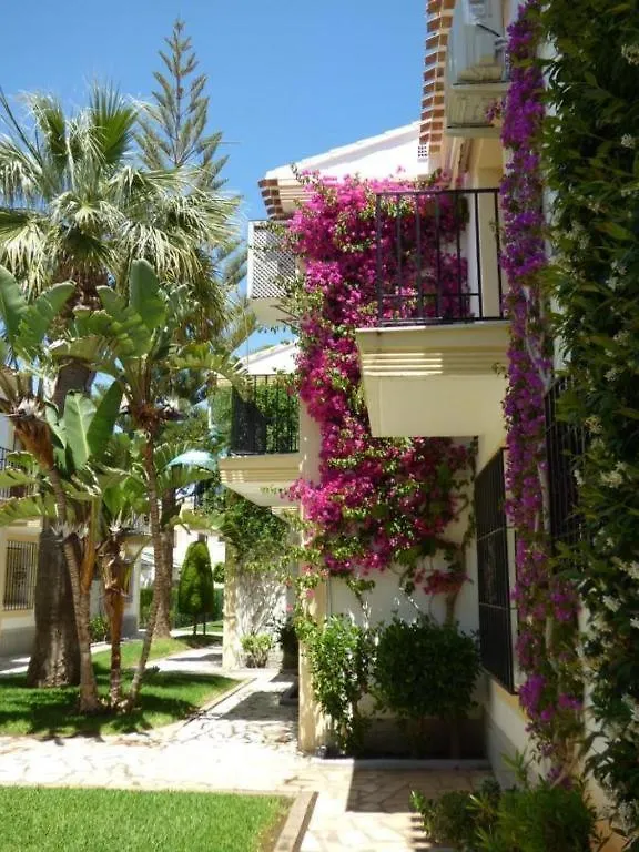 Apartment Vera Jardin A 300 Metros De La Playa Spain