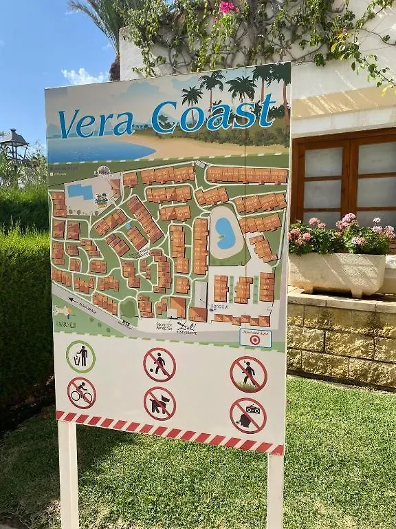 Vera Jardin A 300 Metros De La Playa
